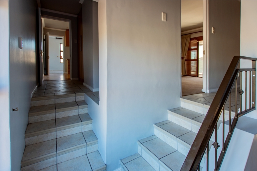 7 Bedroom Property for Sale in Myburgh Park Western Cape